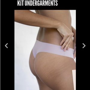 The Kit Undergarment
High Waist
Heavy Weight Thong Comes in a drawstring bag.